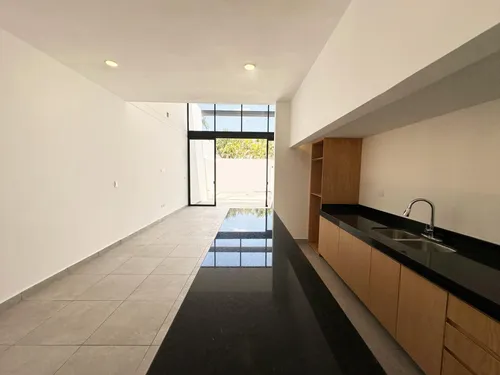 Casa En Venta En Bugambilias En Mérida,yucatán