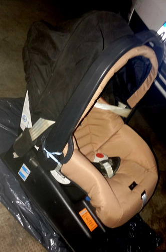 Huevito Peg Perego Primo Viaggio Para Auto Y Cochecito Primo Viaggio Negro Y Beige (Usado)