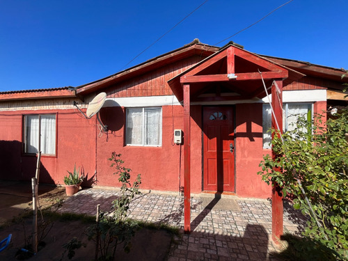 Casa Urbanizada En Huentelauquén Norte, Comuna De Canela