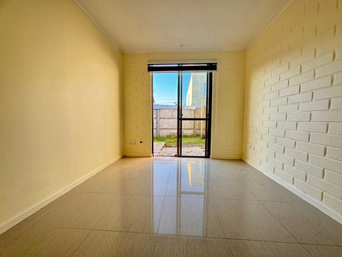 Arriendo Casa En Condominio 2hab 2ba San Pedro De La Paz