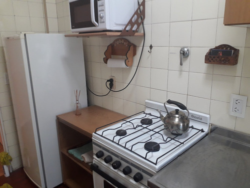 Departamento 2 Amb Temporal Dueño. A Mts De Av Córdoba Y Gal Pacífico.