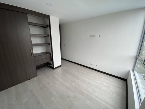 Apartamento En Venta Ubicado En Envigado Sector Loma De Las Brujas (26617).