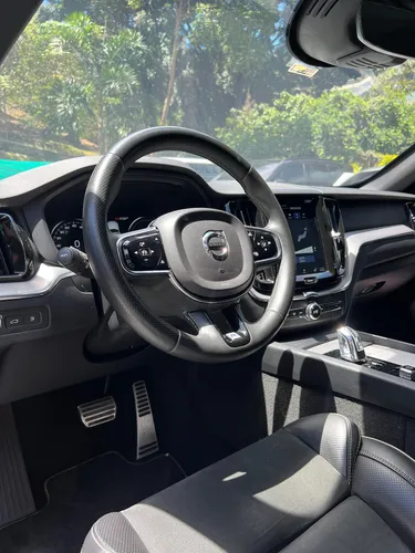 Volvo XC60 2.0 T8 Awd Inscription Hibrido