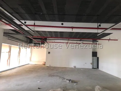 Local En Alquiler - Mls #25-5337
