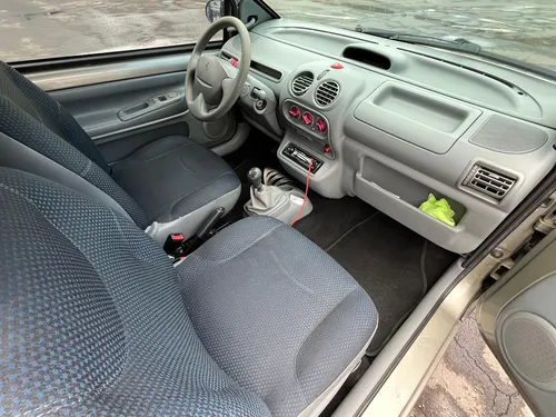 Renault Twingo Access 1.2cc MT AA