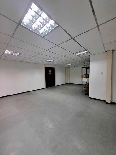 En Venta Galpon Con Ofic. Zona Ind Castillito San Diego (lp)