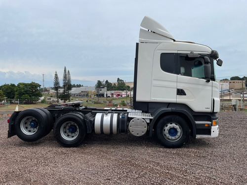 Imagem 4 de 15 de Scania R440 6x2 2013