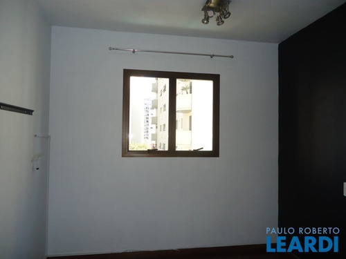 Imagem 8 de 15 de Apartamento - Campo Belo - Sp - 550433