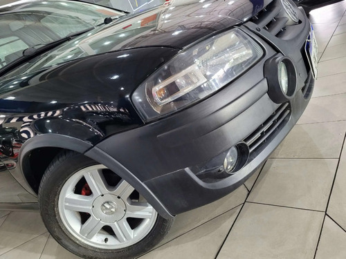 Volkswagen Saveiro 1.6 Surf Total Flex 2p
