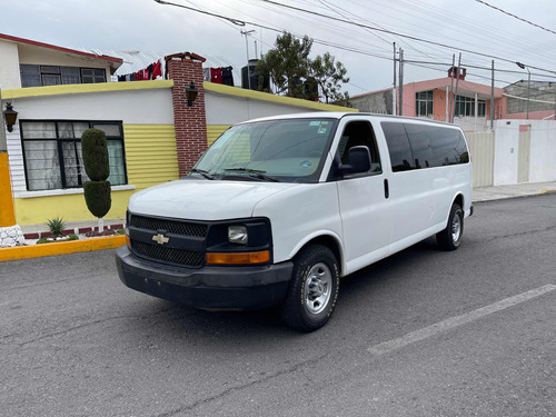 Chevrolet Express 15 Pasajeros Clima