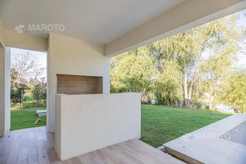 Imagen 9 de 30 de Casa En Venta En El Canton - Maroto Propiedades