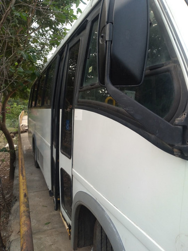 Imagem 2 de 2 de Volare Marcopolo W8