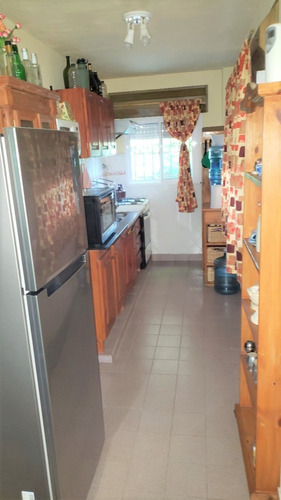 Imagen 4 de 14 de Excelente Casa Amplia De 4 Ambientes En Venta - Pilar