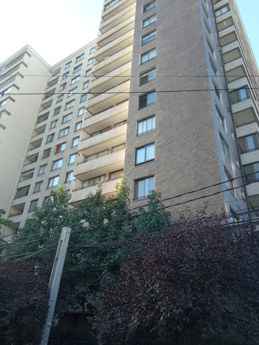 Venta De Departamento En El Llano Subercaseaux, San Miguel