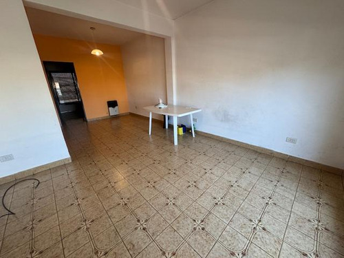 Departamento En Alquiler Ramos Mejia, 4 Ambientes, Apto Profesional