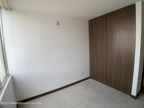 Imagen 14 de 30 de Vendo Apartamento En Castilla(bogota) C.m 23-418