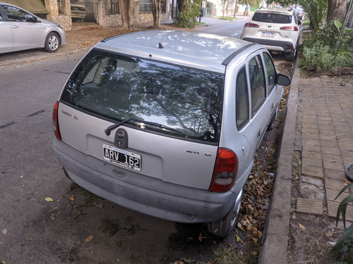 Chevrolet Corsa 1.6 Gl