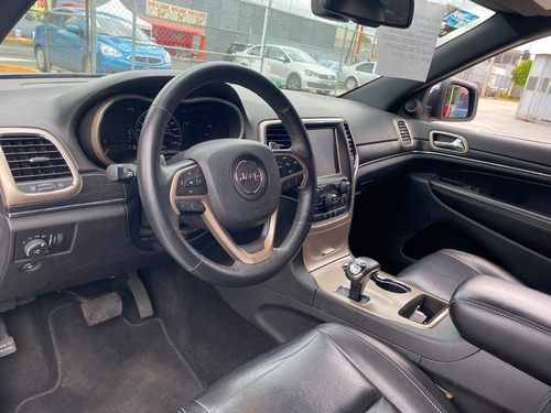 Imagen 7 de 14 de Jeep Grand Cherokee Limited Lujo 3.6 V6 2014