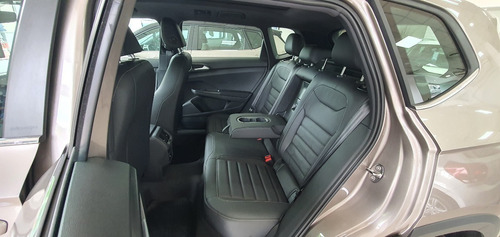 Imagen 10 de 25 de Volkswagen Taos 1.4 250 Tsi Highline At Entrega Inmediat #22