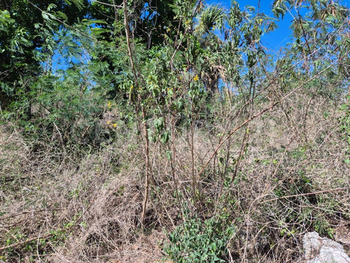 Se Vende Terreno En Citilcum Izamal En Yucatán De 600 M2 Con Construcción