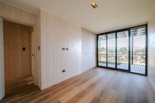 En Venta Moderna Casa Nueva En Condominio - Maitencillo