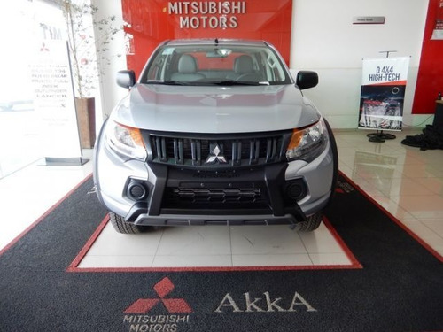 Imagem 2 de 12 de Mitsubishi L200 Triton Outdoor Glx 2.4