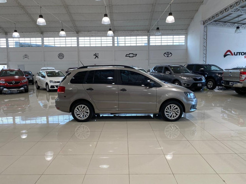 Volkswagen Suran 1.6 Comfortline 101cv 2016