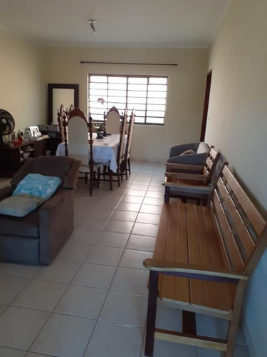 Chácara, 1035m², Casa Com 3 Dormitórios, 2 Suítes. Bairro Corrupira, Jundiaí-sp. Estuda Permuta. - Ch0023