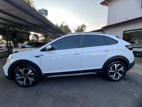 Volkswagen Nivus 1.0 4P FLEX 200 TSI HIGHLINE TURBO AUTOMÁTICO