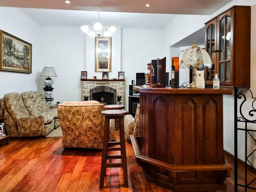 Imagen 10 de 30 de Casa En Venta De 3 Dormitorios En La Plata.