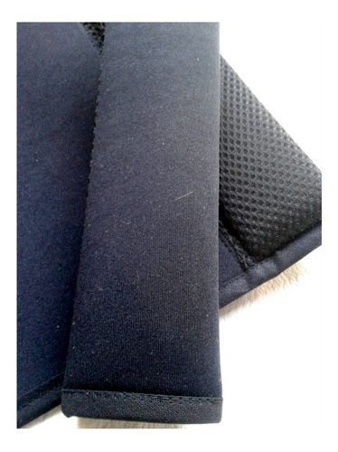 Imagen 4 de 4 de Funda Protector Cubre Cinturón Seguridad De Neoprene Liso