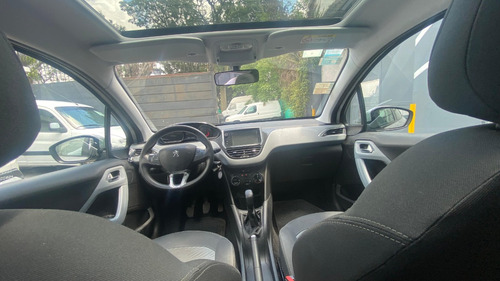 Peugeot 208 1.6 Allure Touchscreen