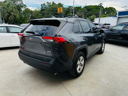 Toyota Rav4 Xle 2019 Clean Carfax