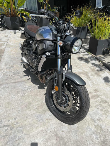 Imagen 2 de 12 de Yamaha Xsr 700