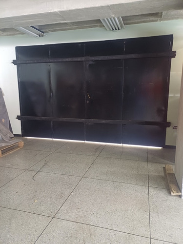 Edificio Industrial En Venta Boleita Norte