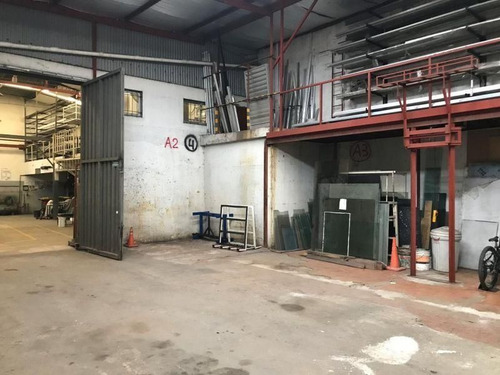 Imagen 3 de 4 de Galpon En Venta En Lomas Del Mirador
