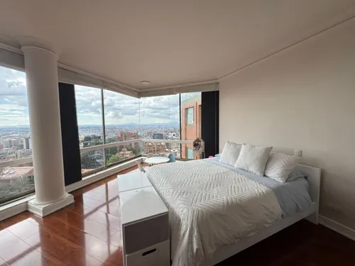 Apartamento En Arriendo/venta En Los Rosales. Cod A21714