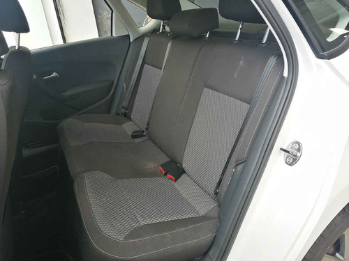 Imagen 11 de 15 de Volkswagen Vento 2020 4p Comfortline Plus Std.