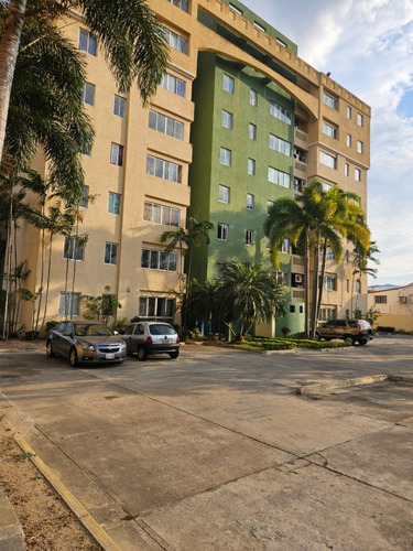 Apartamento En La Granja Country. Km