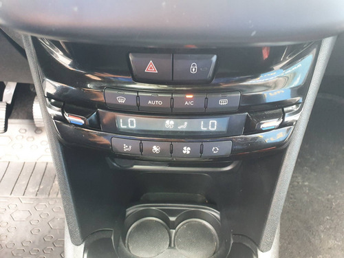 Peugeot 208 1.6 Griffe 16v Flex 4p Manual
