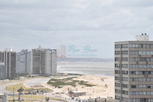 Departamento Piso Alto, Torre De Muy Buena Construcción - Ref: 240