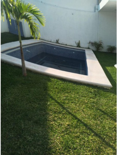 Casa Nueva En Venta Ubicada En Conjunto Jacarandas En Oaxtepec Centro, Morelos. -jcbb7