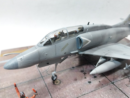 Oa 4ar Skyhawk 1/72 Italeri C Base Armado