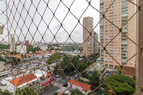 Imagem 22 de 30 de Neoclássico Elegante Próximo Ao Parque Ibirapuera - Reo205705