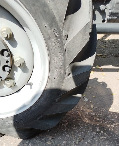 Tractor Agrícola Massey Ferguson 2615 4wd Seminuevo