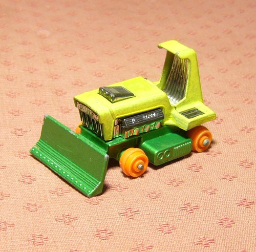 Matchbox 1976: Big Bull Tractor Bulldozer