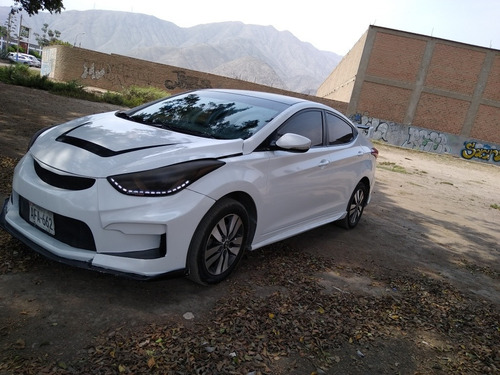 Hyundai Elantra 2015
