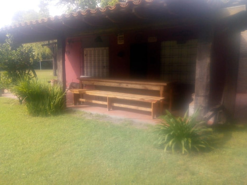 Imagen 3 de 9 de Casa Quinta De Con Dos Casas Y Una Superficie De 6875 M2