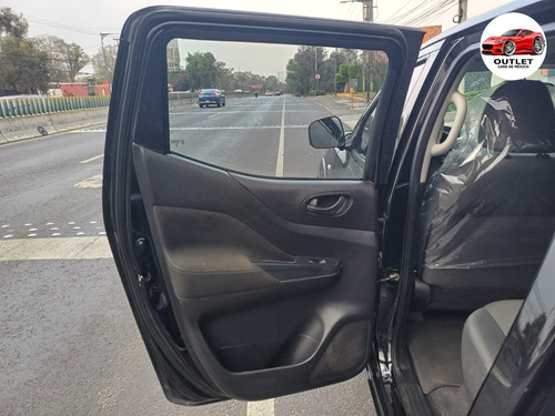 Nissan Frontier 2.5 Se Dc 4X2 Mt