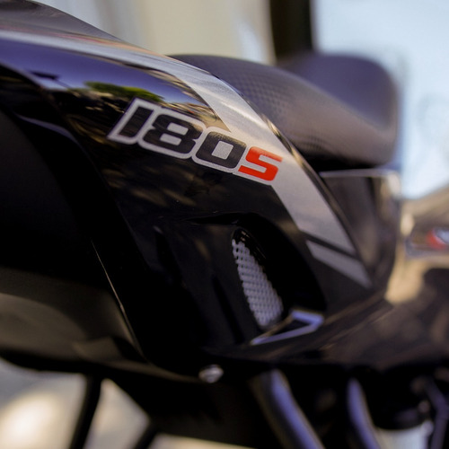 Imagen 7 de 23 de Benelli 180s - 30% Off En Servicios - 100% Financiada